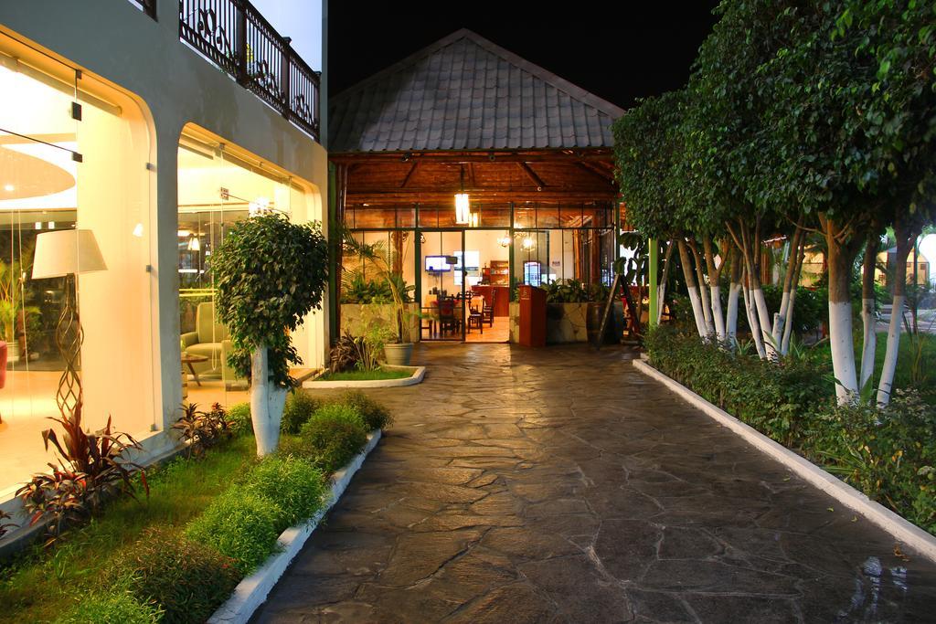Hotel Villa De Valverde Ica Exterior foto